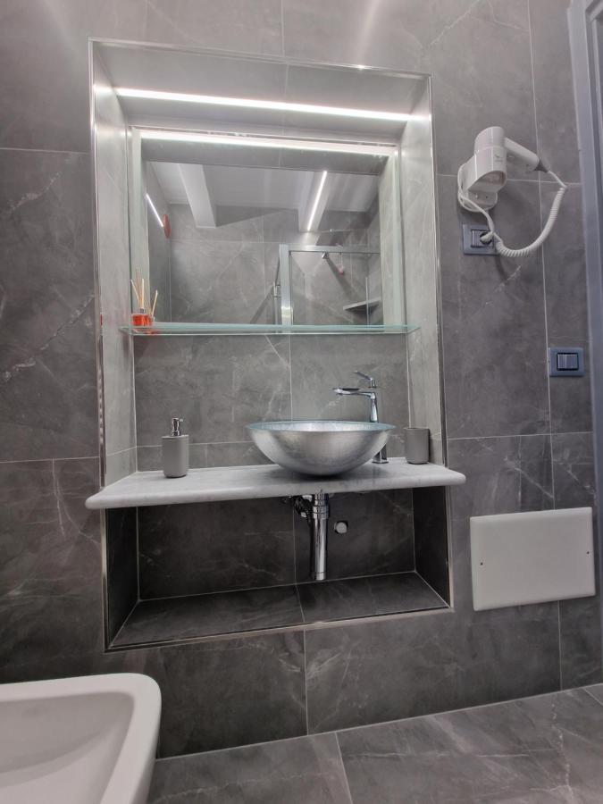 Marla Rooms La Spezia Ngoại thất bức ảnh