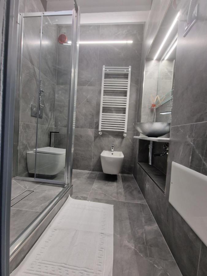 Marla Rooms La Spezia Ngoại thất bức ảnh