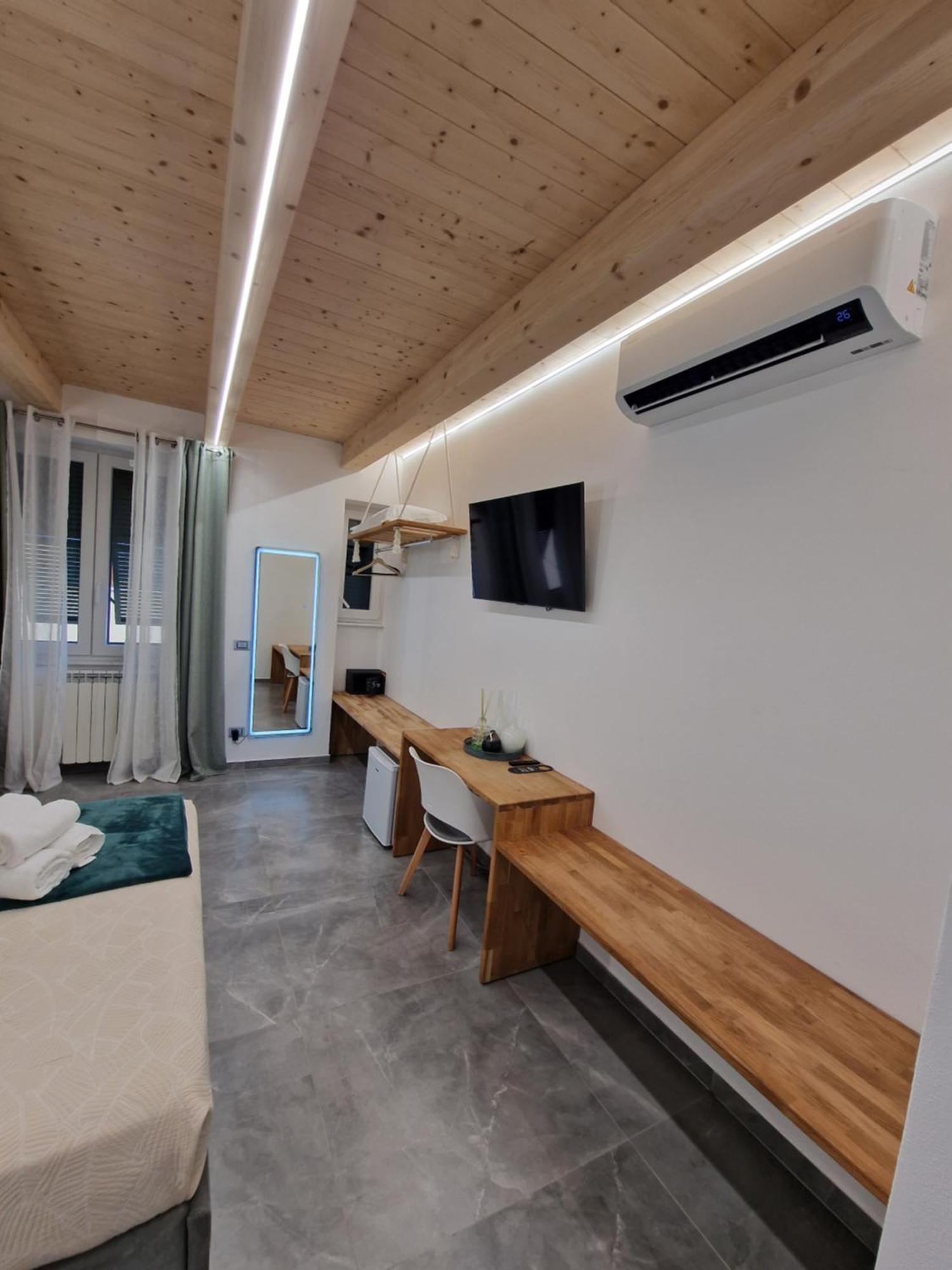 Marla Rooms La Spezia Ngoại thất bức ảnh